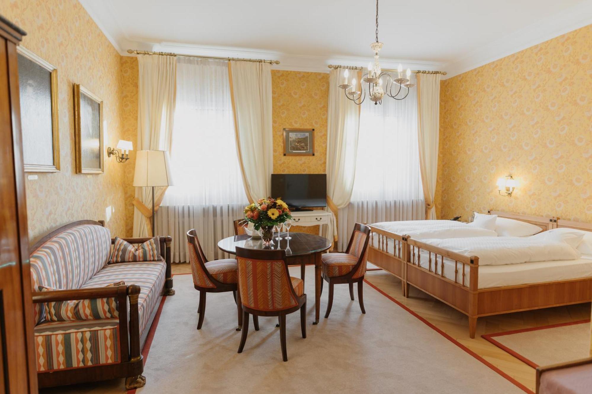 Romantik Hotel Zur Post Furstenfeldbruck Εξωτερικό φωτογραφία