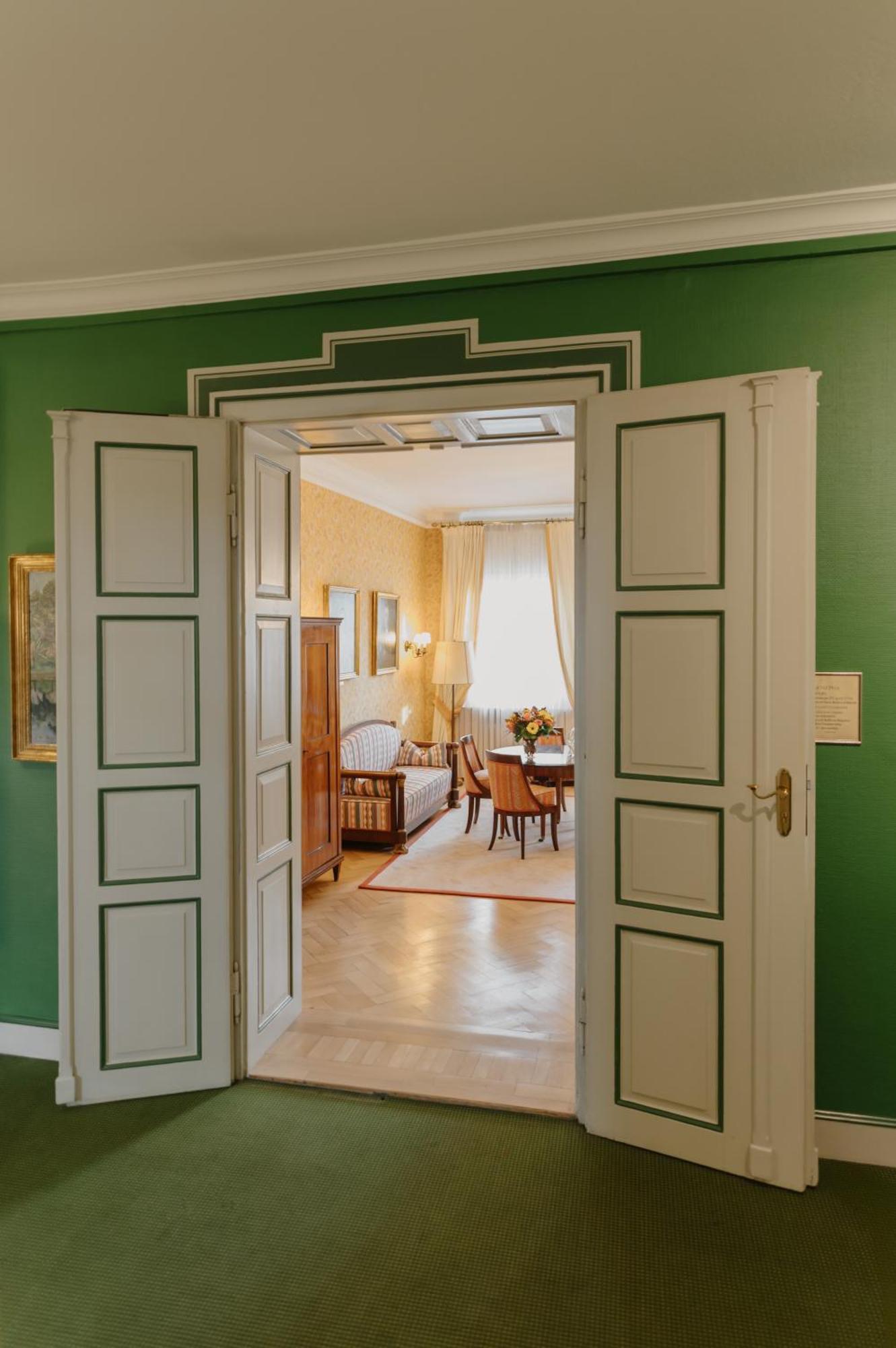 Romantik Hotel Zur Post Furstenfeldbruck Εξωτερικό φωτογραφία