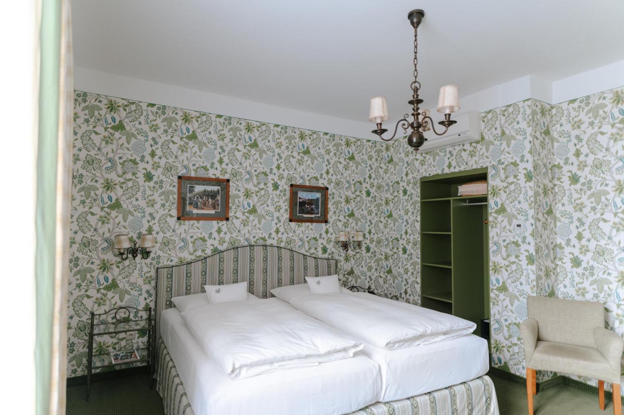 Romantik Hotel Zur Post Furstenfeldbruck Εξωτερικό φωτογραφία