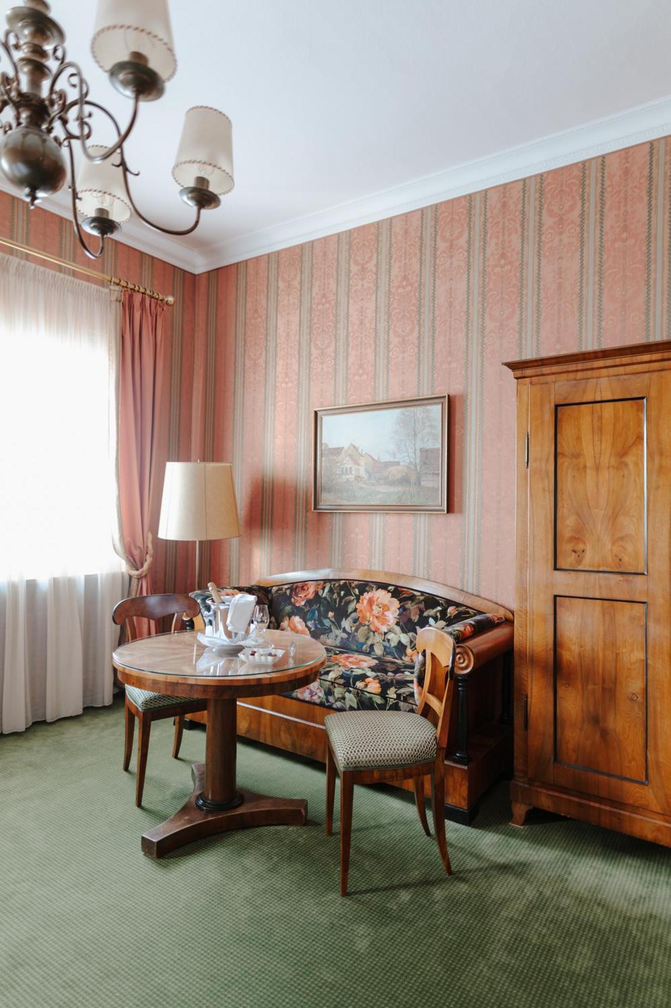 Romantik Hotel Zur Post Furstenfeldbruck Εξωτερικό φωτογραφία