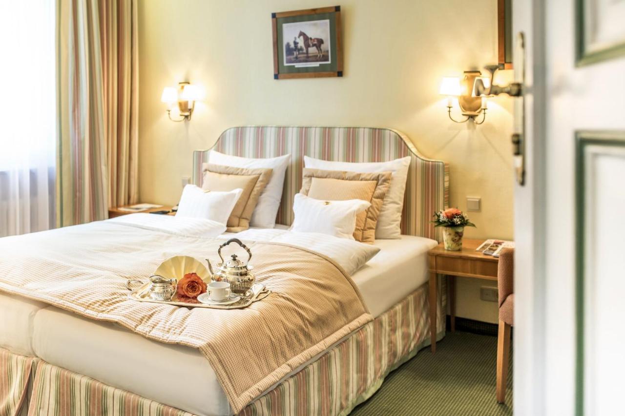 Romantik Hotel Zur Post Furstenfeldbruck Εξωτερικό φωτογραφία